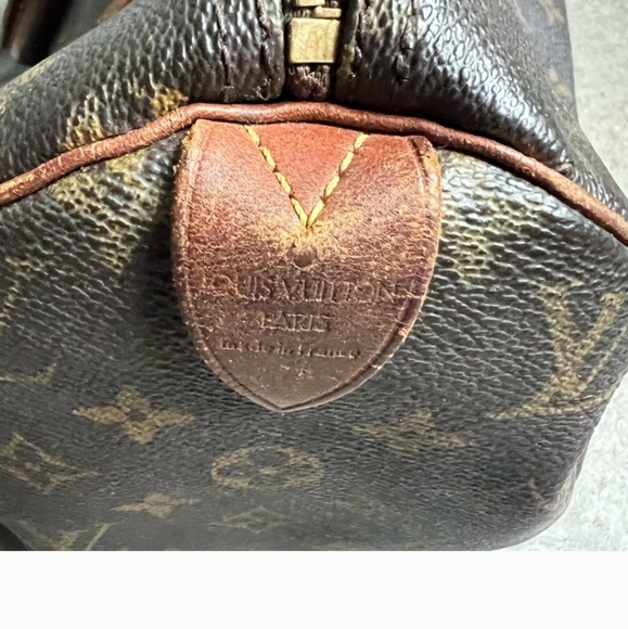 Designer LOUIS VUITTON Speedy 30 Bowling Bag - Picture 4 of 14